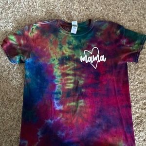 Multi color Mama T shirt